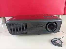 SECOND PROYEKTOR OPTOMA ES 526