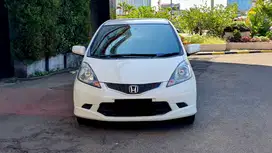 Honda Jazz 1.5 RS AT Putih 2011 KM 120rb Record AUTHORIZED