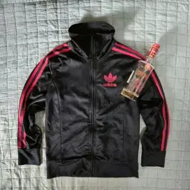 Tracktop adidas