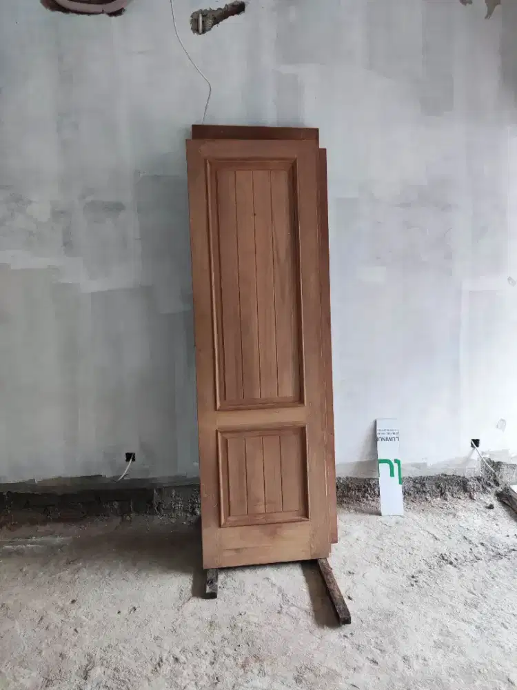 Daun pintu minimalis kamper Samarinda