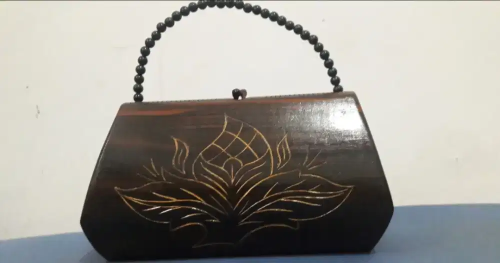 Tas Kayu Ukir Baru ..Kayu kalimantan bagus