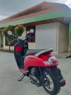 Scoopy Merah Doff Tahun 2018