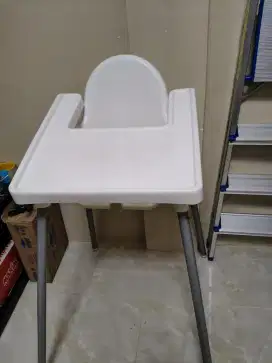 kursi makan anak / bayi , bak mandi , toilet training