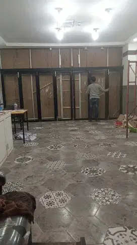 Pintu lipat aluminium kaca