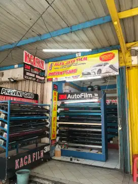 Kaca film mobil bergaransi