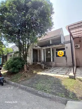DIJUAL RUMAH DI CLUSTER GREEN VALLEY SENTUL CITY (SSR160)