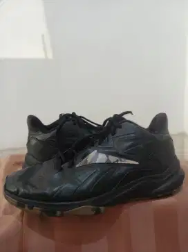Jual Adidas Army, Size 42