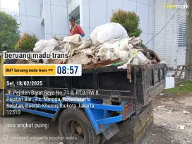 Jasa angkut puing dan buang sampah