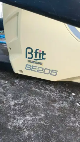 BFIT PLATINUM ELLIPTICAL BIKE SE205 SEPEDA STATIS