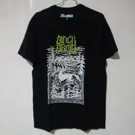 BLACK BRAID T-Shirt