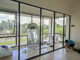Pengerjakan aluminium dan kaca