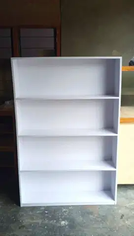 Rak kayu susun minimalis