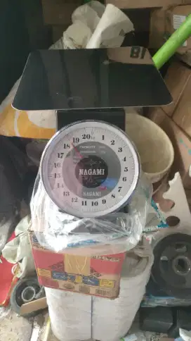 Timbangan jarum 20kg plat tebal