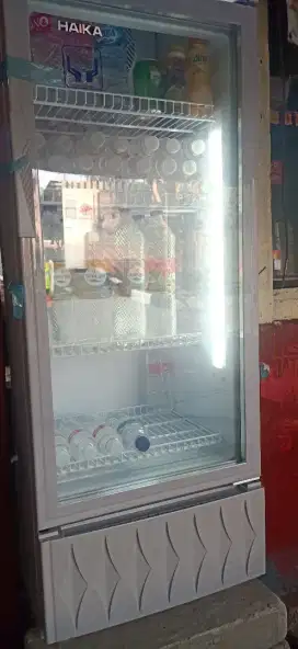 Dijual showcase