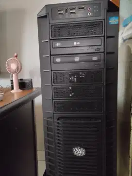 PC Coller Master HAF/cassing