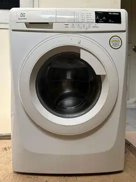 Mesin Cuci Electrolux EWF80743 Front Loading 7 kg Bukaan Depan