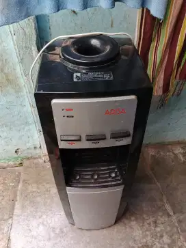 Dispenser Dingin
