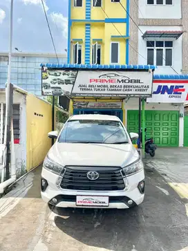 TOYOTA INNOVA G DIESEL M/T PUTIH 2022