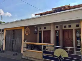 Rumah di Jl. Karangbendo, belakang PLN Jatingaleh