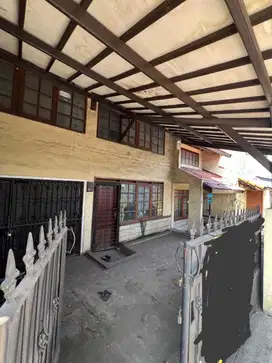 Rumah Besar 2 Lantai Di Mainroad Rancabolang Bandung
