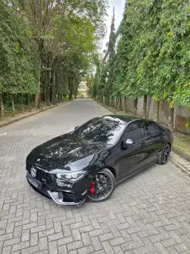 Mercy cla45s amg atpm full option 2022 / 2023 A/T Hitam