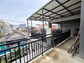 Kos 2 lantai 24 kamar di Cempolorejo Semarang