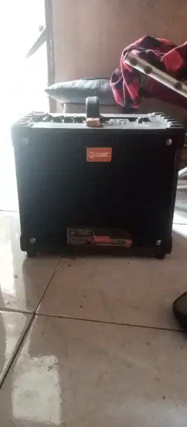 Speaker GMC 899p