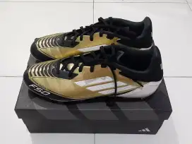 Sepatu Adidas F50 League Messi Signature FG / MG Sepakbola