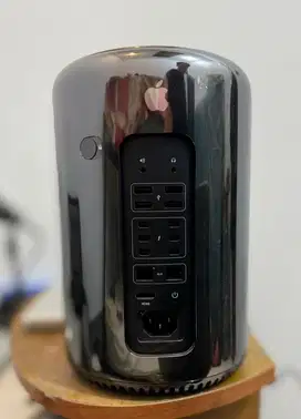 Apple Mac Pro 6,1 Dual GPU, 6-core Xeon E5