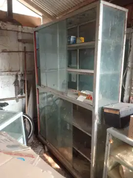 Dijual Entalase buat buka usaha