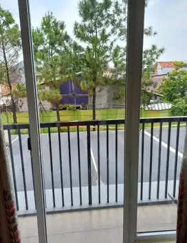 Disewakan Rumah Grand Galaxy City