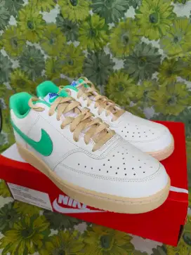 Cuci Gudang 75% NIKE Court Vision Low Sepatu Olahraga Pria Sportswear