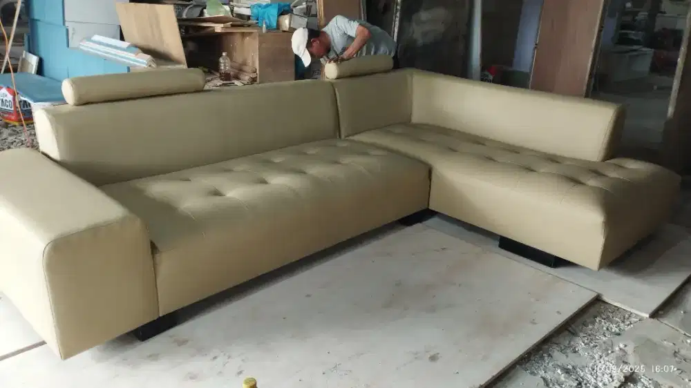 Service sofa panggilan