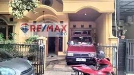 Dijual Rumah 2lt 4KT di Sekitar Galaxy Bekasi Selatan