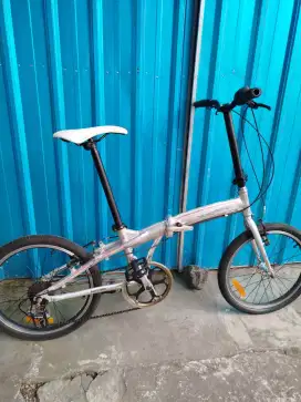 sepeda lipat wimcycle alluminium alloy uk 20 enteng enak dipakai