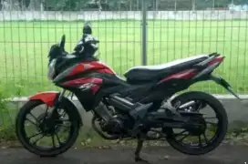 Honda cs1 si Black Red yang tangguh nan kenceng