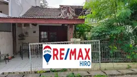 Dijual Rumah Lama Hitung Tanah di Perumahan Sekitar Kalimalang Bekasi