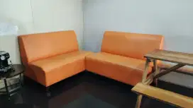 Melayani service berbagai macam jenis sofa panggilan