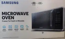 Di jual microwave oven merek samsung type MS23K35515AS