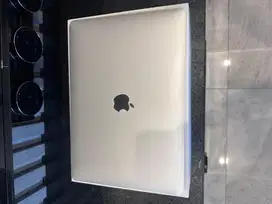 Jual Cepat Macbook Air M1 8/256Gb Anggap beli baru