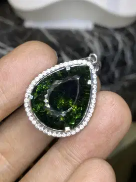 Liontin Kalung Permata Green Tourmaline