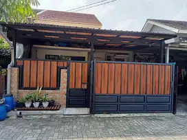 Dijual / Over Kredit (BU) Rumah di Cluster Duta Residence Blok B2