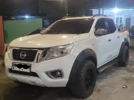 Navara np300 2500 cc turbo tahun 2015 manual