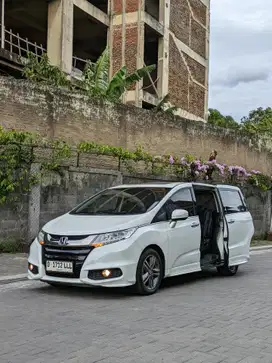 Honda Odyssey 2017 Bensin