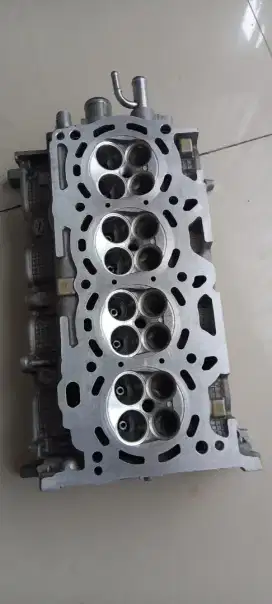 CYLINDER HEAD YARIS VIOS 2006-2016