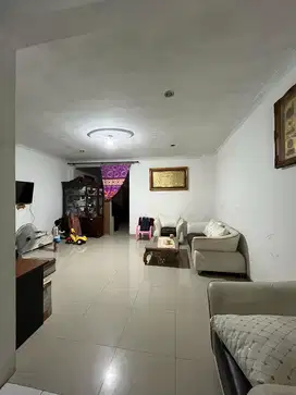 Dijual cepat! Rumah 2 lantai (nego sewajarnya ya)