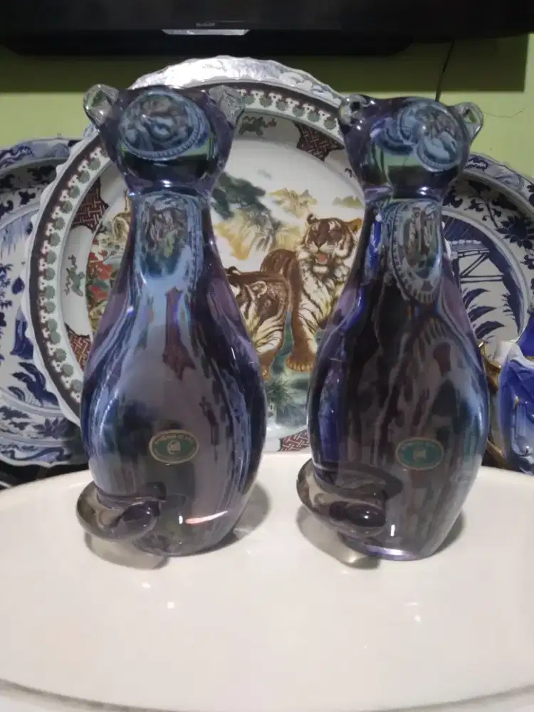 Sepasang beruang cristal bohemia