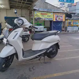 DIJUAL MOTOR YAMAHA FILANO WARNA PUTIH JAKARTA TIMUR