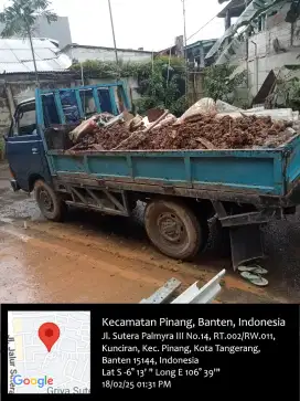 Jasa buang puing dan urugan