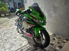 Kawasaki ZX25R ABS KRT Tahun 2022, Pajak Hidup, KM Record